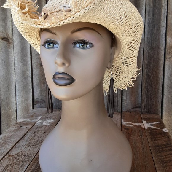 Handmade Leather Fringe Earrings - Picture 4 of 8